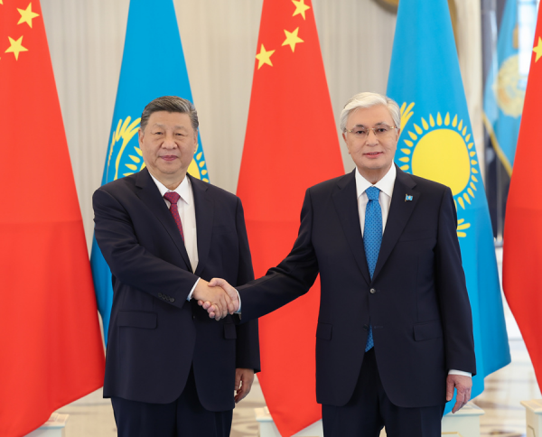 Xi Jinping Holds Talks with President of Kazakhstan Kassym-Jomart Tokayev